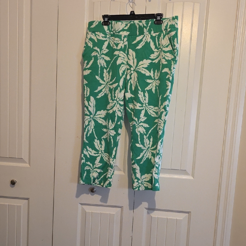 Belle by Kim Gravel Green and White Floral Capri